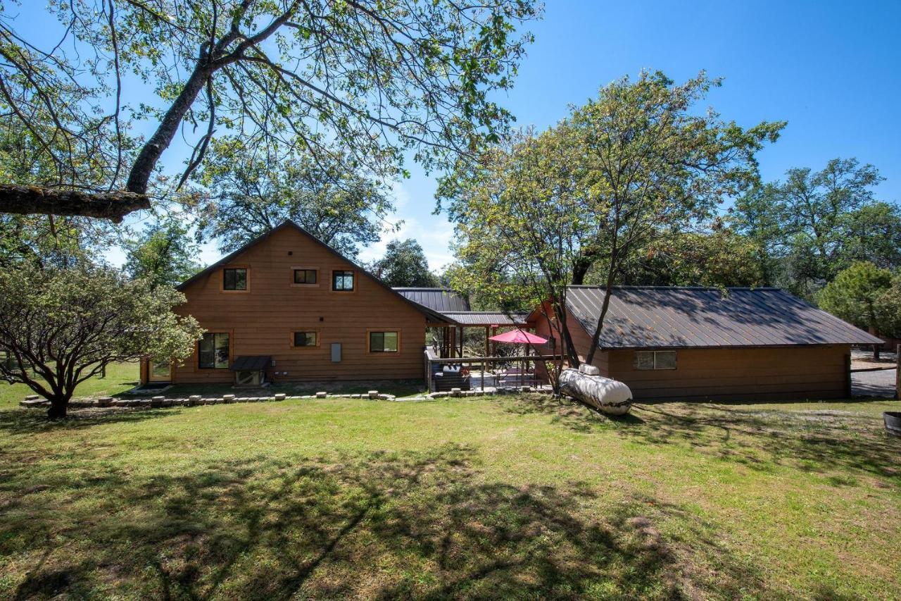 Villa Sierra Base Camp Oakhurst Esterno foto